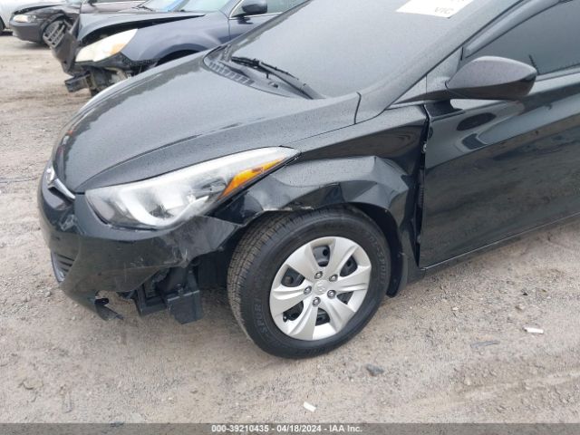 5NPDH4AE8GH749752 Hyundai ELANTRA SE