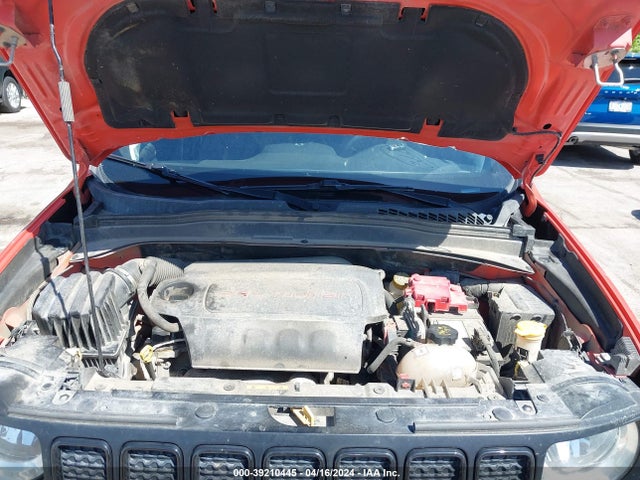 ZACNJBAB8KPK28918 Jeep Renegade Upland 4x4