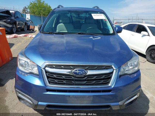 JF2SJAGC2JH435697 Subaru Forester 2.5i Premium