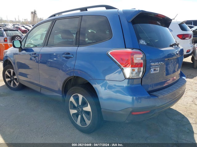 JF2SJAGC2JH435697 Subaru Forester 2.5i Premium