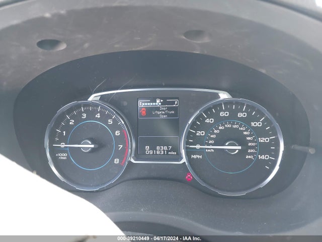 JF2SJAGC2JH435697 Subaru Forester 2.5i Premium