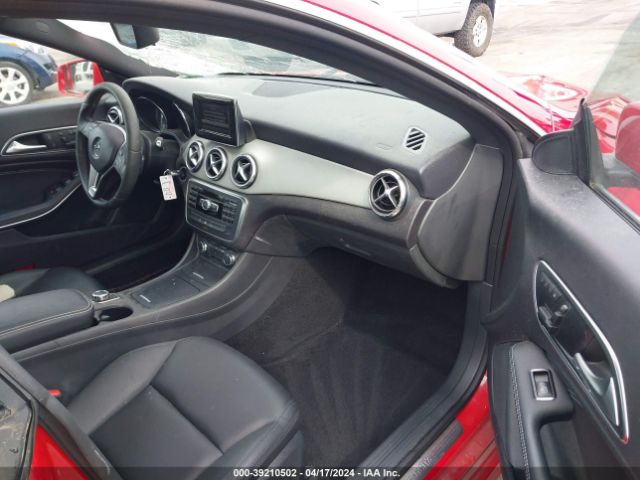 2014 MERCEDES-BENZ CLA 250 WDDSJ4EB1EN048274 Photo 4