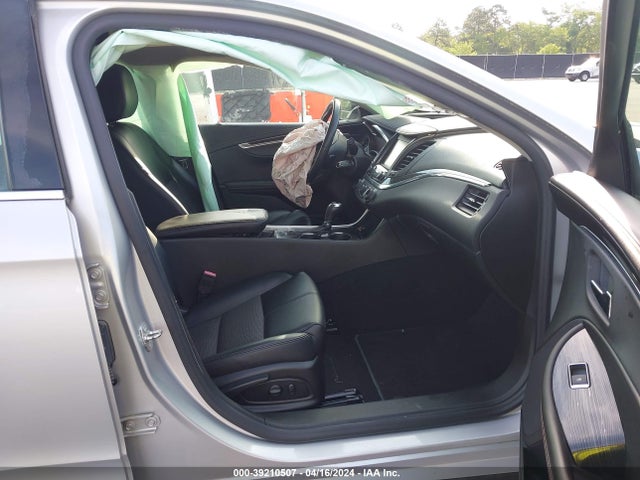 Chevrolet IMPALA 1LT 2017 2G1105S34H9104705 Image 5