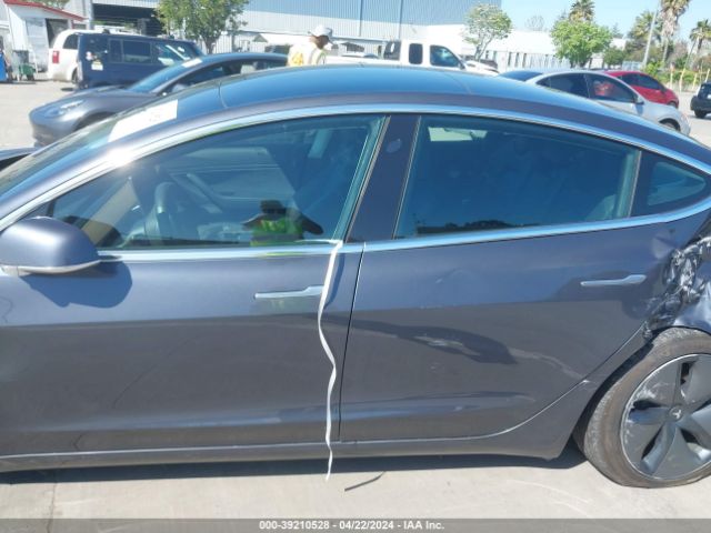 5YJ3E1EB7KF386189 Tesla Model 3 Long Range/performance