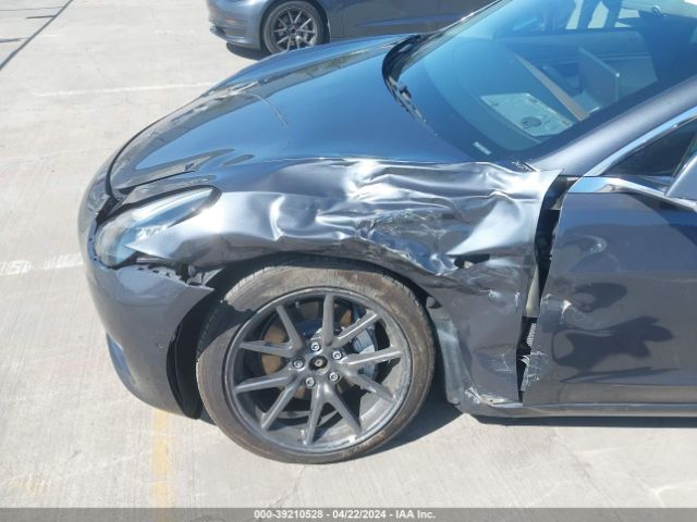 5YJ3E1EB7KF386189 Tesla Model 3 Long Range/performance