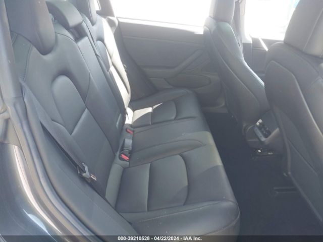 5YJ3E1EB7KF386189 Tesla Model 3 Long Range/performance