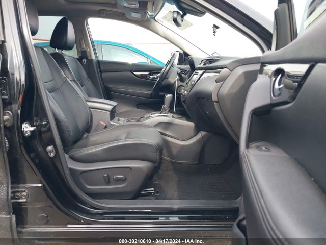 JN1BJ1CV7MW572692 Nissan Rogue Sport Sl Fwd Xtronic Cvt