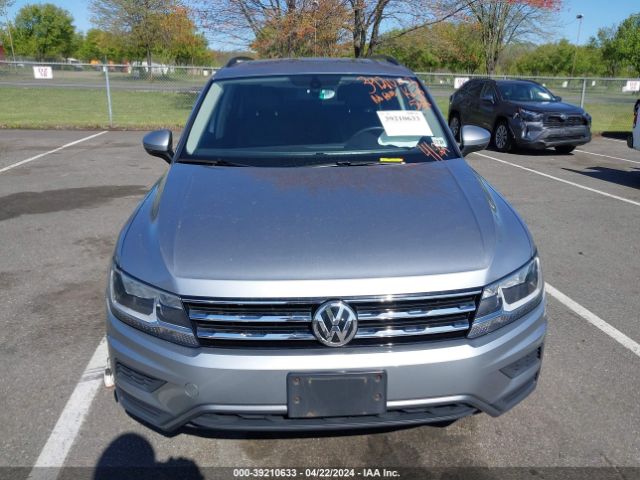 3VV2B7AX0LM032070 Volkswagen Tiguan 2.0t Se/2.0t Se R-line Black/2.0t Sel