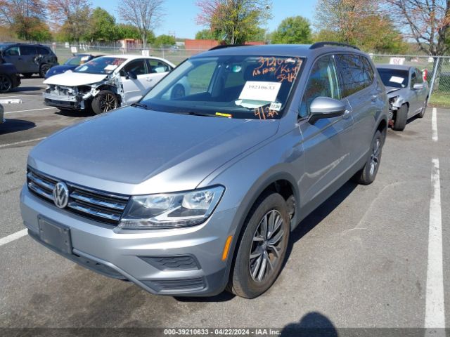 3VV2B7AX0LM032070 Volkswagen Tiguan 2.0t Se/2.0t Se R-line Black/2.0t Sel