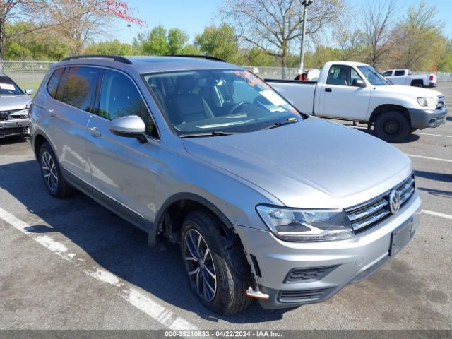 3VV2B7AX0LM032070 Volkswagen Tiguan 2.0t Se/2.0t Se R-line Black/2.0t Sel