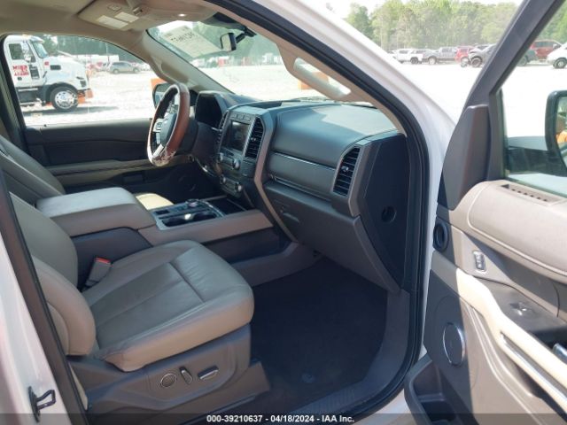 1FMJK1HT3KEA75179 Ford Expedition Max Xlt