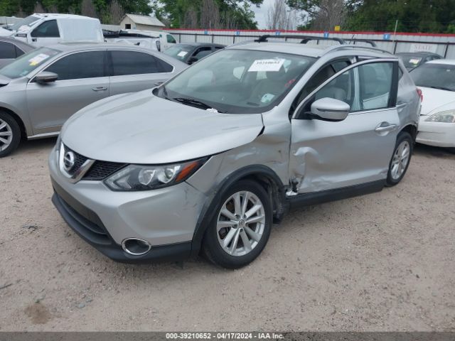 JN1BJ1CR8JW206755 Nissan Rogue Sport Sv