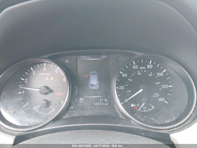 JN1BJ1CR8JW206755 Nissan Rogue Sport Sv