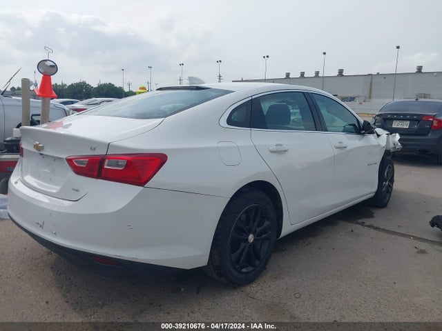 Chevrolet MALIBU LT 2018 1G1ZD5ST3JF146495 Image 4