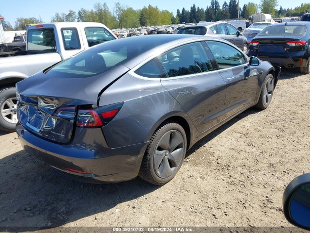 Tesla Model 3 Long Range/performance 2018 5YJ3E1EB4JF114438 Image 4