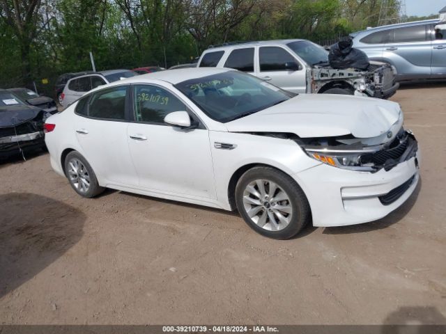 5XXGT4L38GG074021 auction archive image