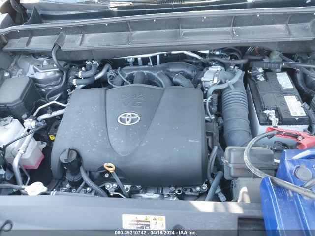 Toyota Highlander Xle 2022 5TDHZRBH3NS225002 Image 10