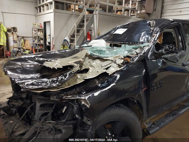 RAM 1500 Express Quad Cab 4x4 6'4 Box 2018 1C6RR7FT5JS301514 Image 6