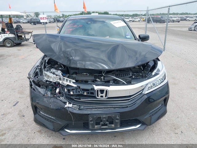 Honda Accord Touring 2016 1HGCR3F92GA015714 Image 12