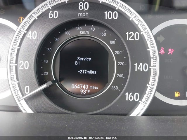Honda Accord Touring 2016 1HGCR3F92GA015714 Image 7