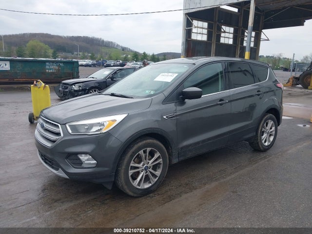 Ford ESCAPE SE 2017 1FMCU0GD4HUD18066 Image 2