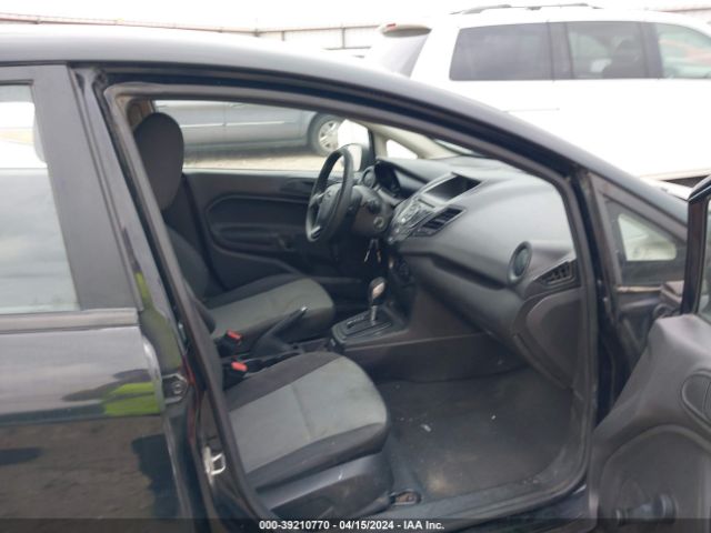 3FADP4TJ5GM169663 Ford FIESTA S
