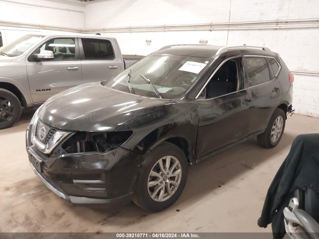 Nissan ROGUE SV 2017 KNMAT2MV1HP616855 Image 2