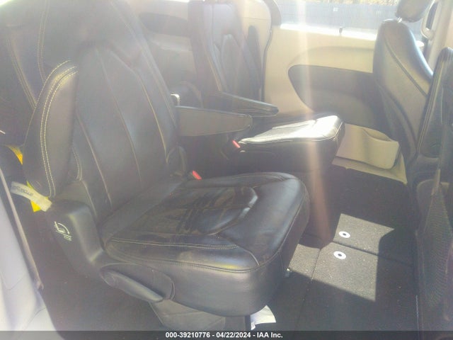 Chrysler Pacifica Touring L 2022 2C4RC1BG5NR133056 Image 8