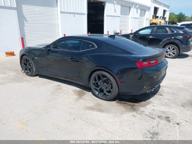 Chevrolet Camaro 2lt 2017 1G1FD1RS9H0171925 Image 3