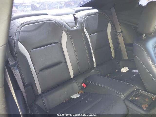 Chevrolet Camaro 2lt 2017 1G1FD1RS9H0171925 Image 8