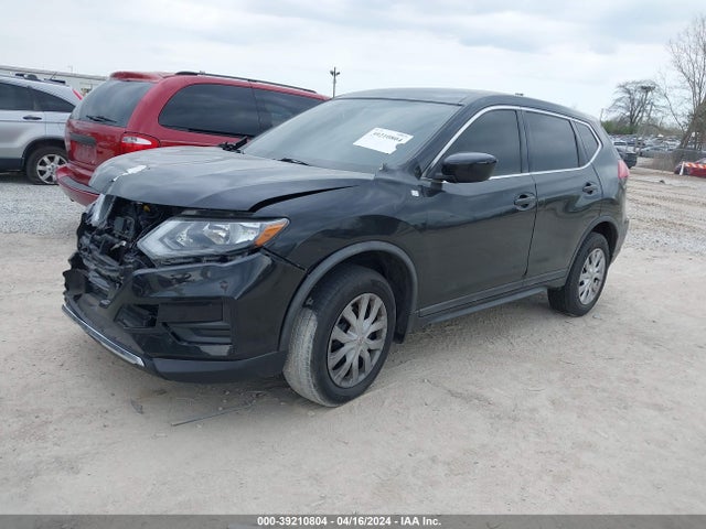 Nissan ROGUE S 2017 KNMAT2MV8HP601947 Image 2