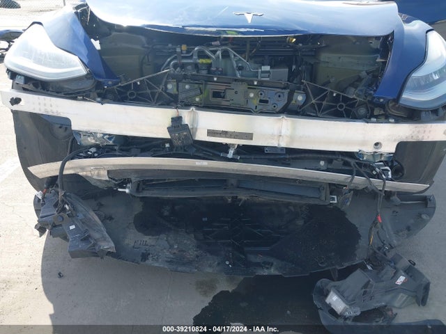 Tesla Model 3 Long Range/mid Range/standard Range/standard Range Plus 2019 5YJ3E1EA3KF396760 Image 6