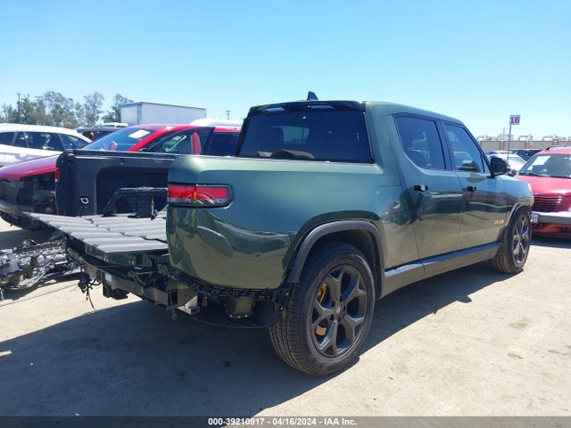 Rivian R1t Adventure 2022 7FCTGAAA5NN008542 Image 4