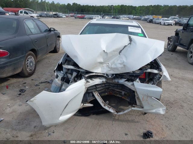 4T1BF1FK9HU414125 Toyota CAMRY SE