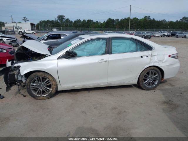 4T1BF1FK9HU414125 Toyota CAMRY SE