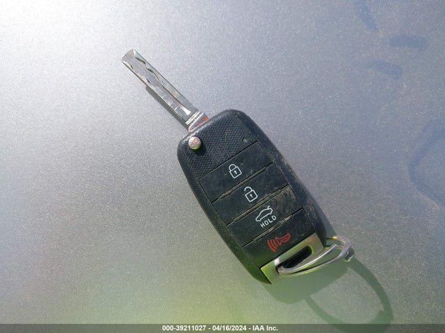 KIA Optima Lx 2015 5XXGM4A7XFG352127 Image 11
