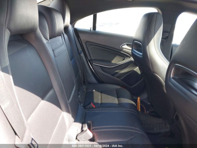 WDDSJ4GB2JN609413 Mercedes-Benz CLA 250 4MATIC