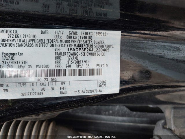 Ford FOCUS SE 2018 1FADP3F26JL220465 Image 9