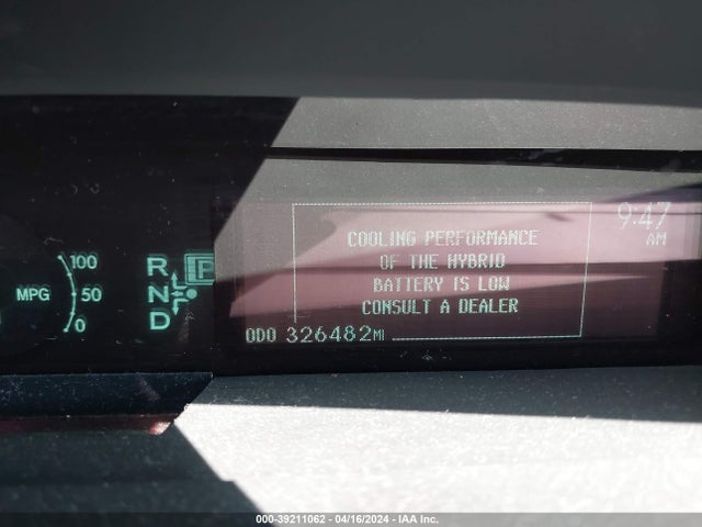 Toyota Prius Two 2015 JTDKN3DU9F1993591 Image 7
