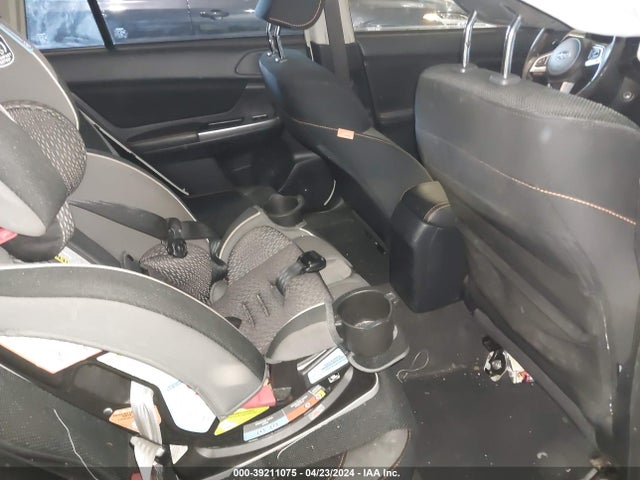 Subaru Crosstrek 2.0i Premium 2016 JF2GPABC3G8267086 Image 8