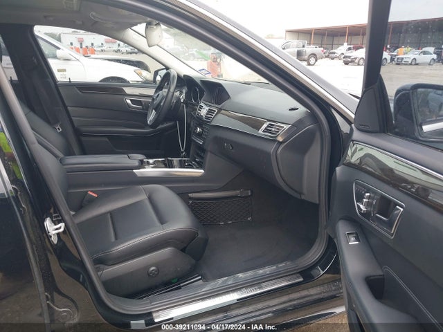 Mercedes-Benz E 350 2014 WDDHF5KB8EA875413 Image 5