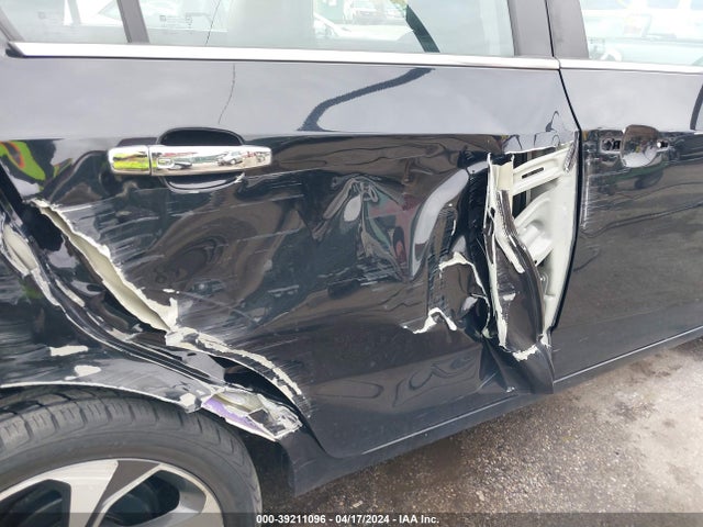Chevrolet Sonic Premier Auto 2017 1G1JF5SB6H4131350 Image 18