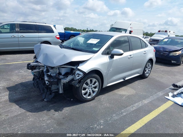 Toyota Corolla Hybrid Le 2024 JTDBCMFE9R3049154 Image 2