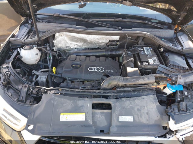 WA1JCCFS2JR028489 Audi Q3 2.0t Premium/2.0t Sport Premium