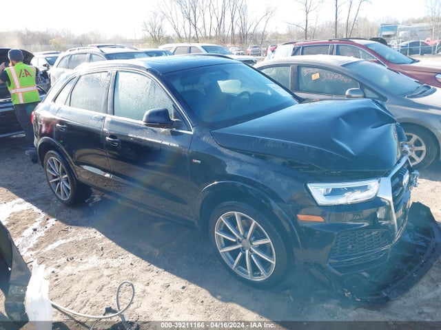WA1JCCFS2JR028489 Audi Q3 2.0t Premium/2.0t Sport Premium