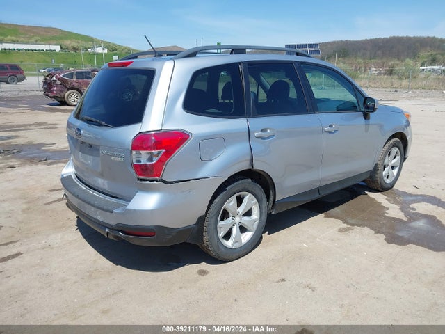 Subaru Forester 2.5i Premium 2015 JF2SJADC7FH829286 Image 4