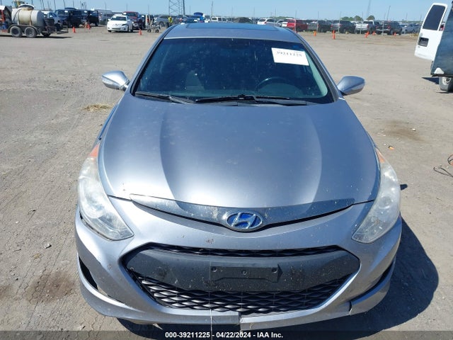 Hyundai Sonata Hybrid Limited 2015 KMHEC4A48FA123744 Image 12