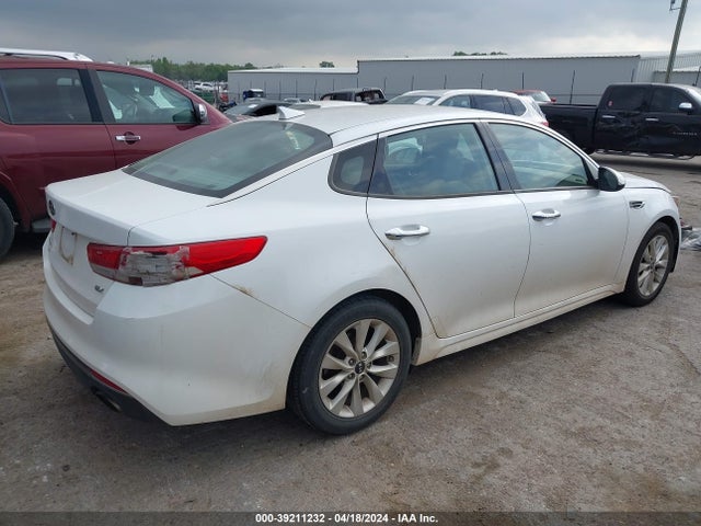 KIA OPTIMA EX 2016 5XXGU4L32GG120052 Image 4
