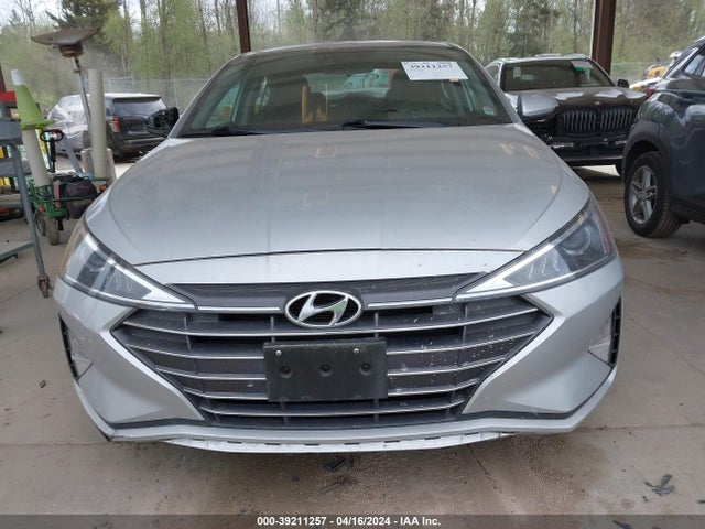 Hyundai ELANTRA SEL 2019 5NPD84LF4KH424028 Image 11