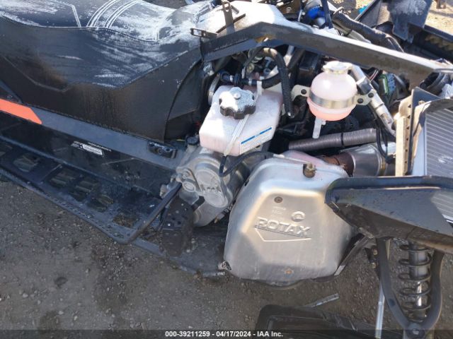 2018 SKI-DOO EXPEDITION TUV 800 YH2SSGJR4JR000510 Photo 4